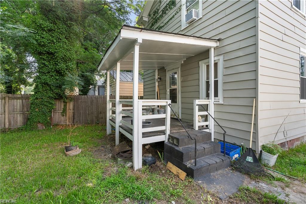 1914 North St Property Photo 34