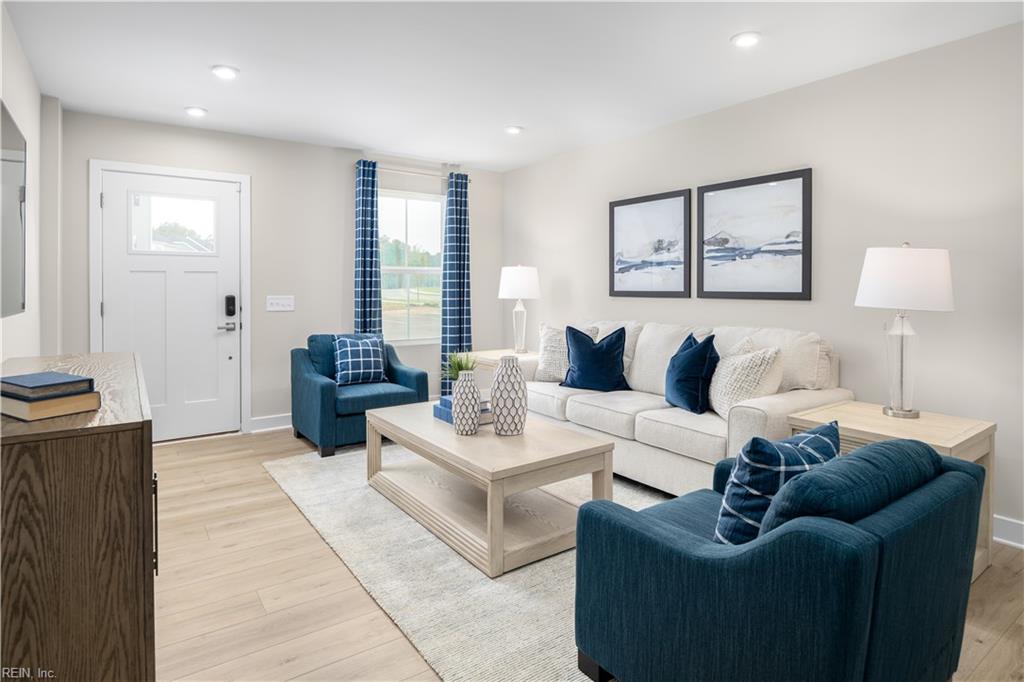 5020 Winding Crk Property Photo 10