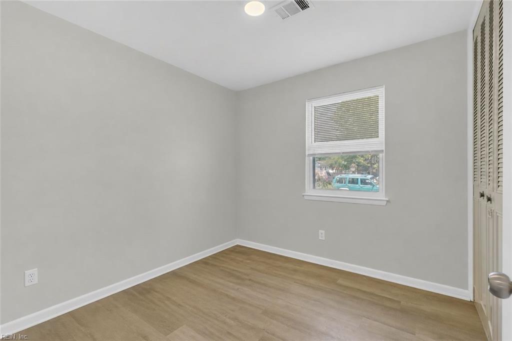 220 Larissa Dr Property Photo 19