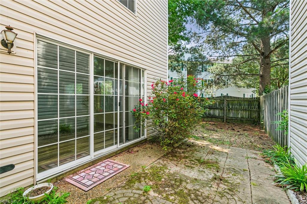 38 Angelia Way Property Photo 36