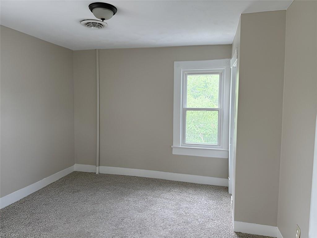 2415 Hale St Property Photo 18