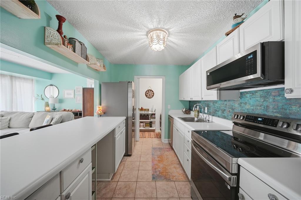 3558 Shore Dr Property Photo 11