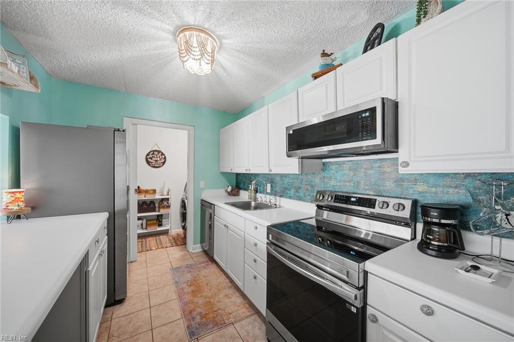 3558 Shore Dr Property Photo 13