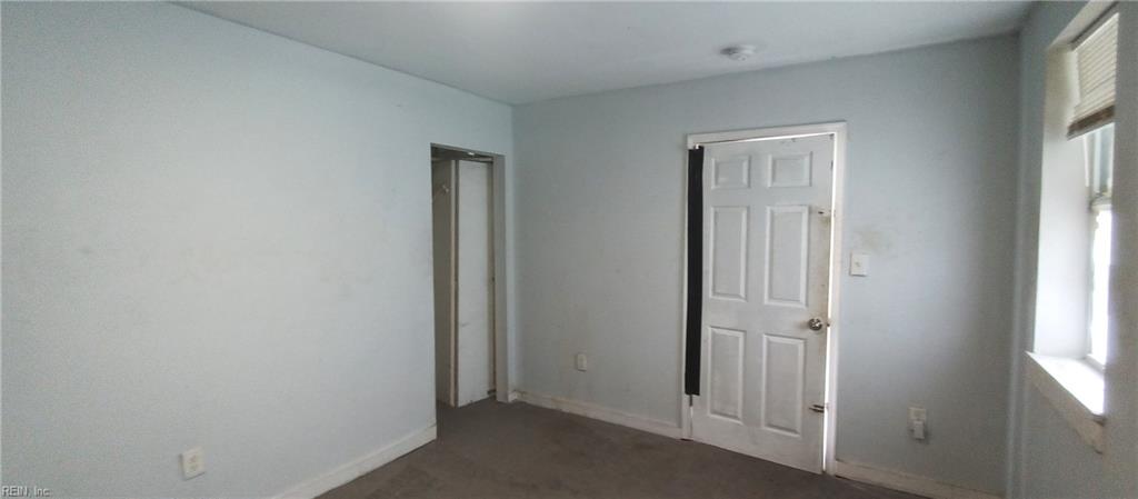 1135 27th St Property Photo 21