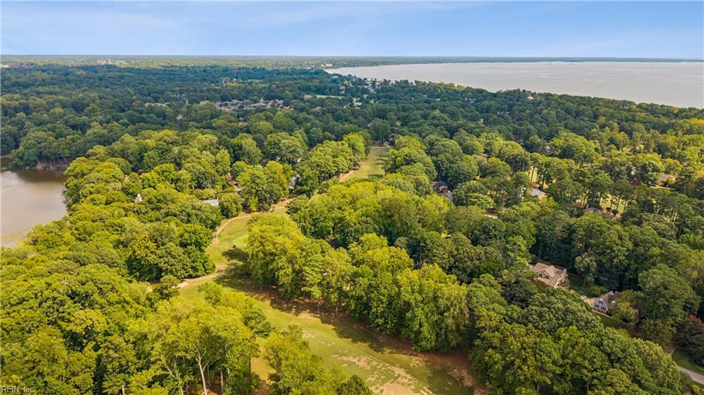 100 Robert Miles Property Photo 14
