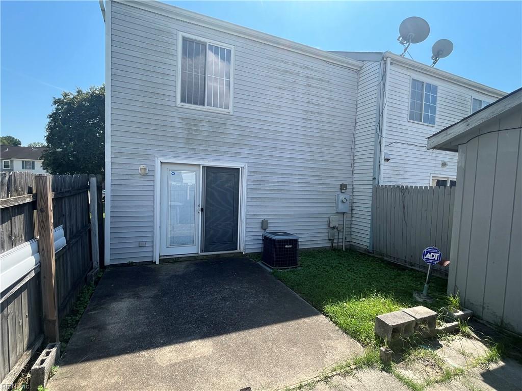 1318 Peabody Dr Property Photo 19