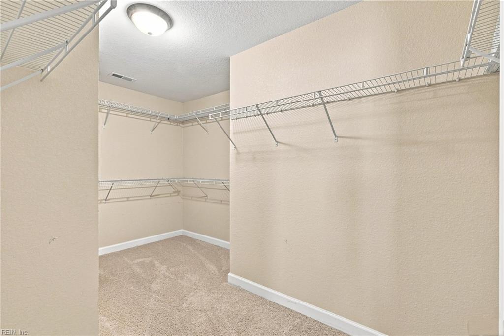 319 Maplewood St Property Photo 30