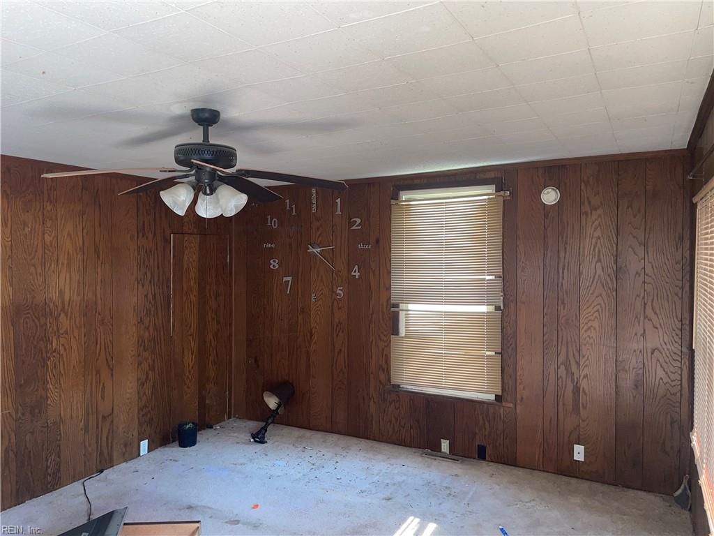 229 Chestnut St Property Photo 8