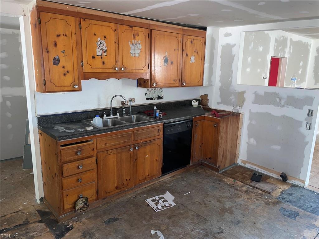 229 Chestnut St Property Photo 10