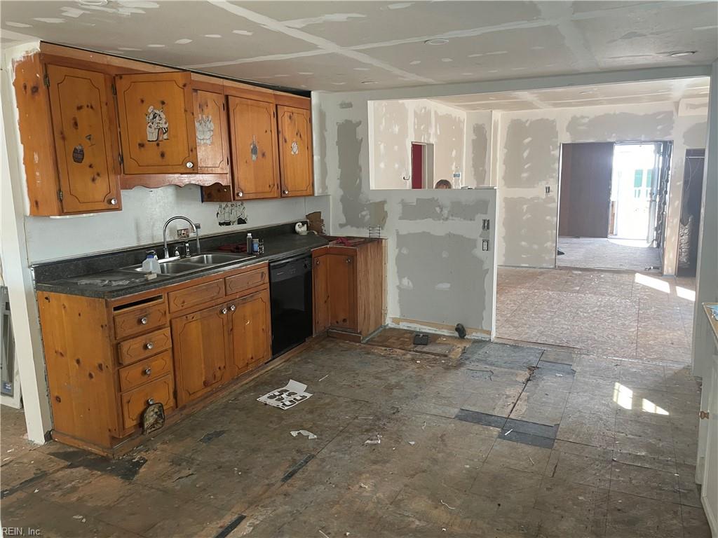 229 Chestnut St Property Photo 11