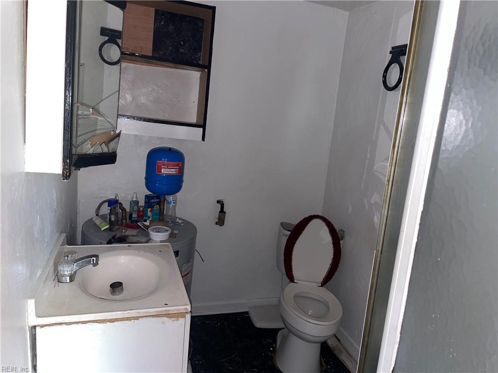 229 Chestnut St Property Photo 23