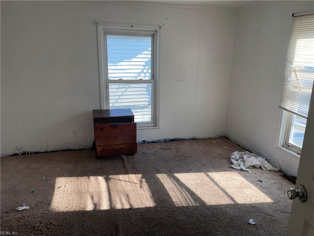 229 Chestnut St Property Photo 26