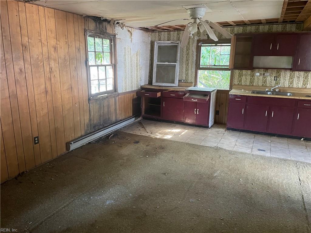 229 Chestnut St Property Photo 37