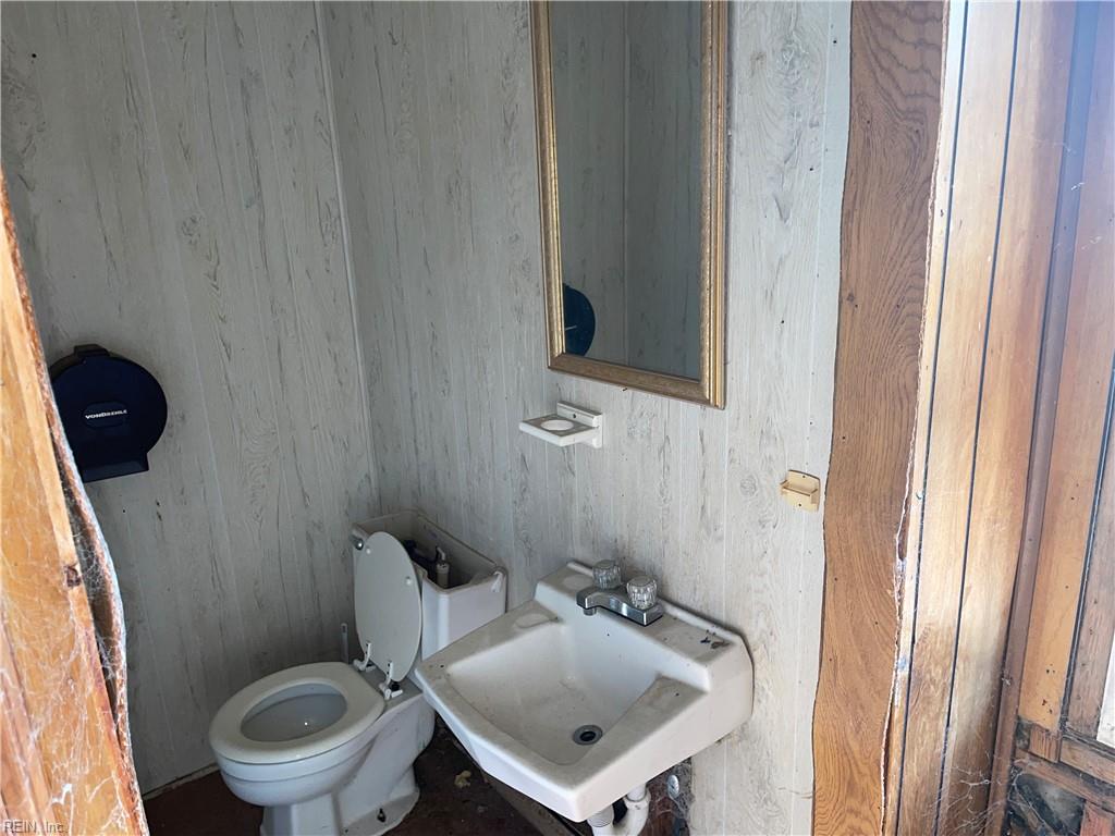229 Chestnut St Property Photo 40