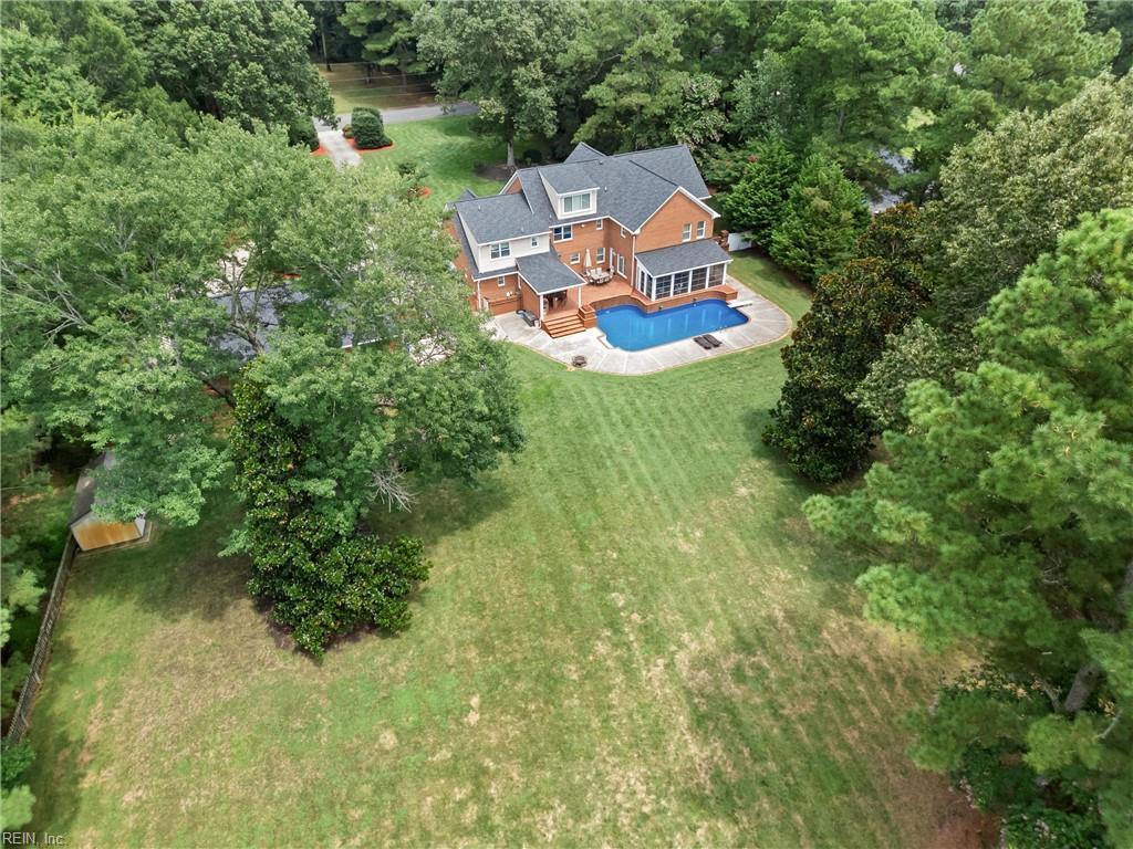 641 Ravenwoods Dr Property Photo 2