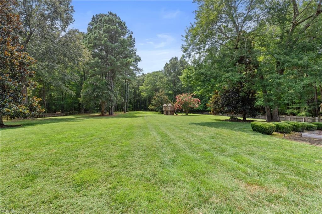 641 Ravenwoods Dr Property Photo 39