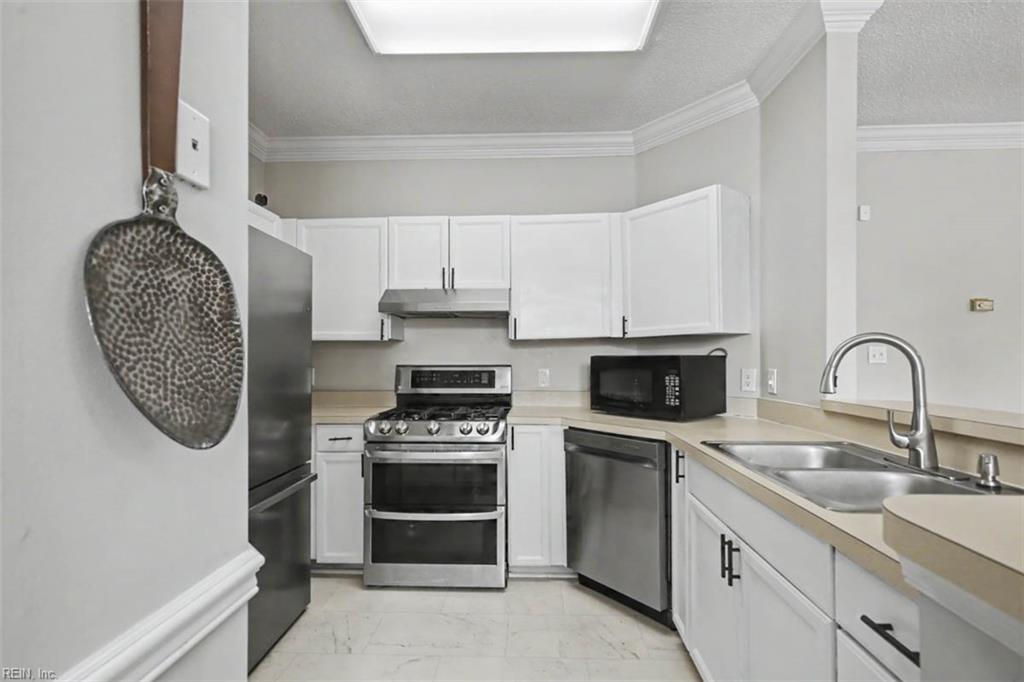 803 Newday Ct Property Photo 11