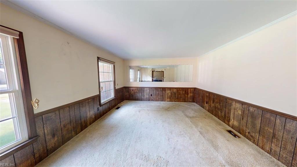 110 Joanne Dr Property Photo 3