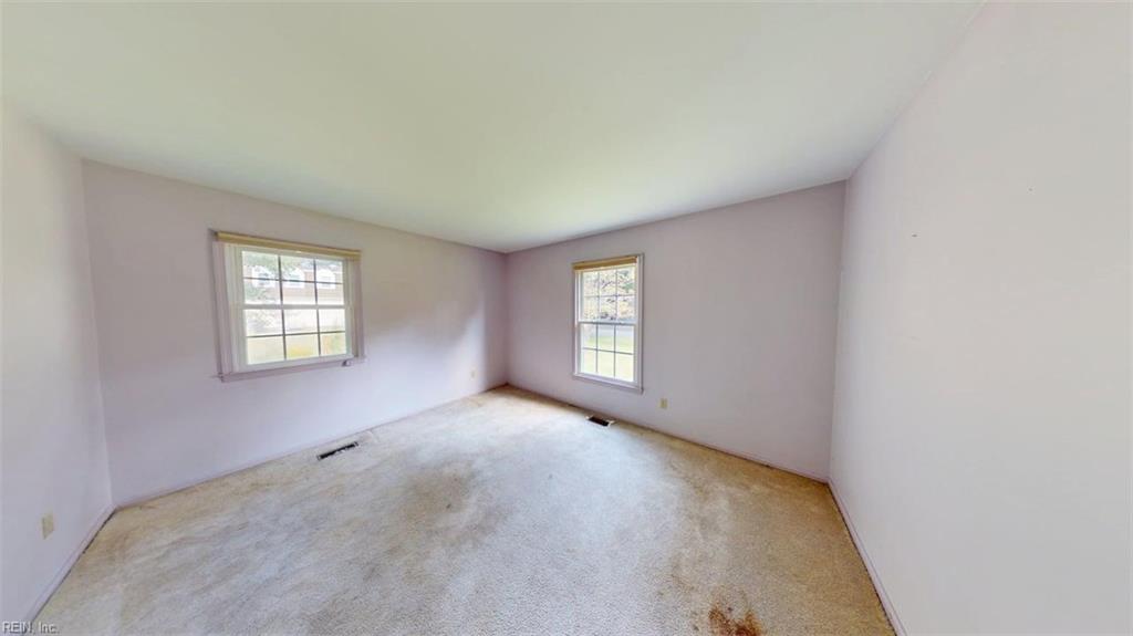 110 Joanne Dr Property Photo 25