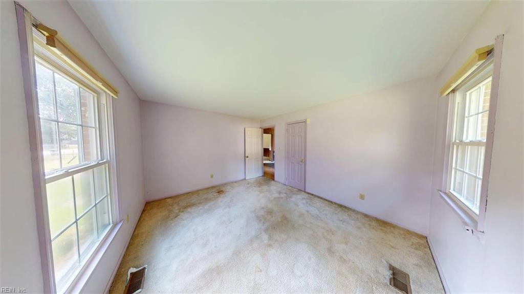 110 Joanne Dr Property Photo 27