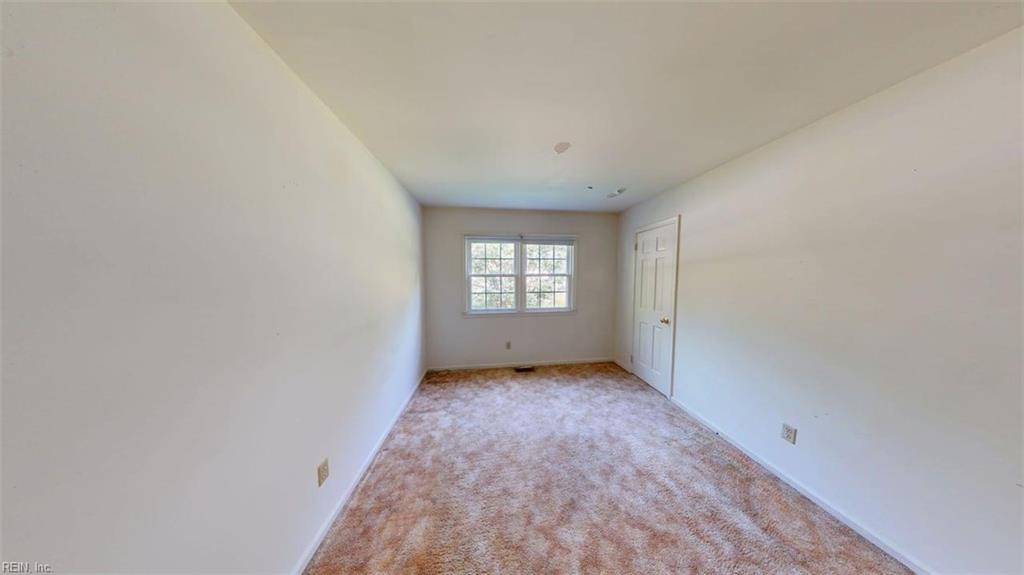 110 Joanne Dr Property Photo 28