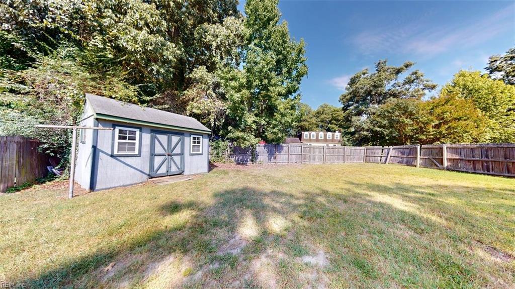 110 Joanne Dr Property Photo 48