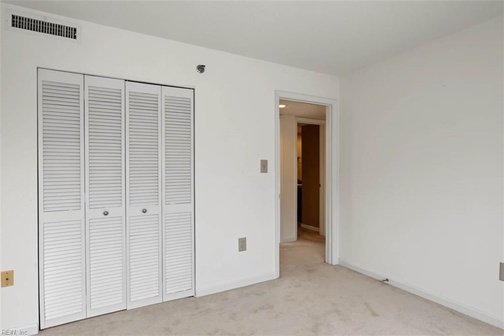 7501 River Rd Property Photo 37