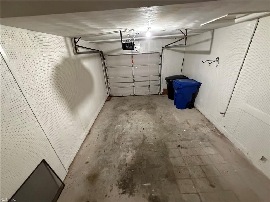 502 Kempsville Greens Ct Property Photo 20