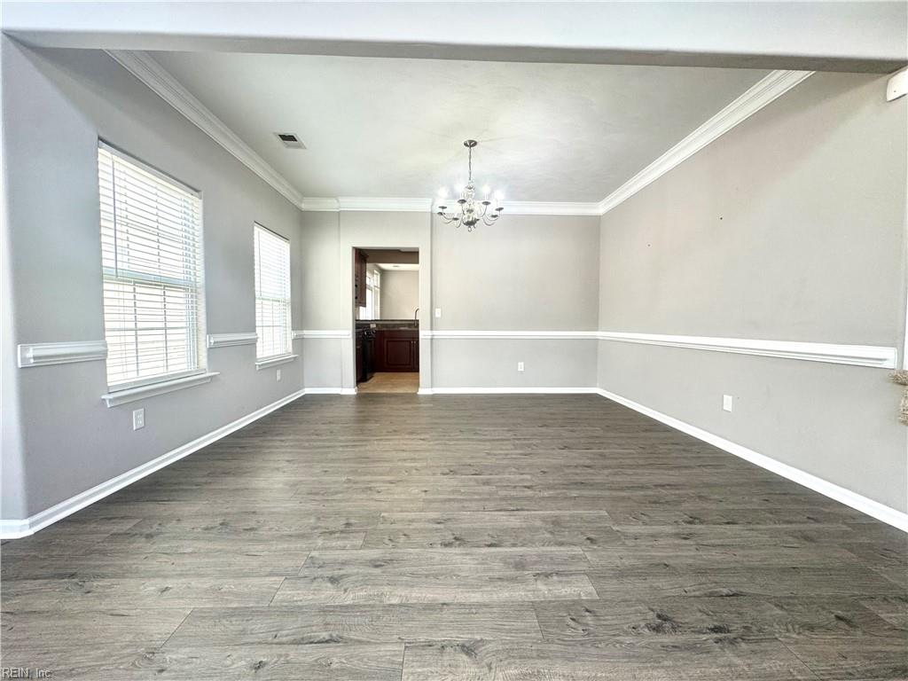 3210 Duke Of Glouchester Dr Property Photo 8