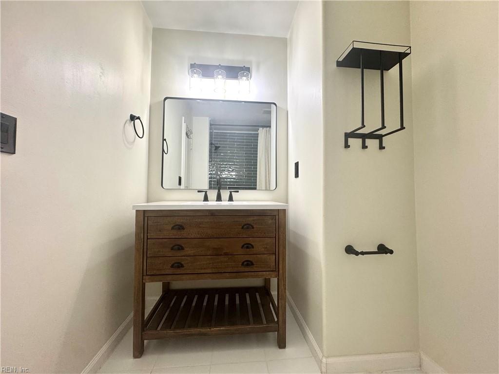 3210 Duke Of Glouchester Dr Property Photo 29