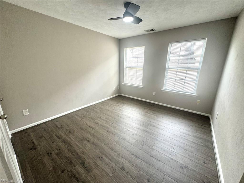 3210 Duke Of Glouchester Dr Property Photo 34