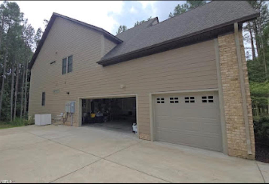 5079 Brandon Pines Way Property Photo 15