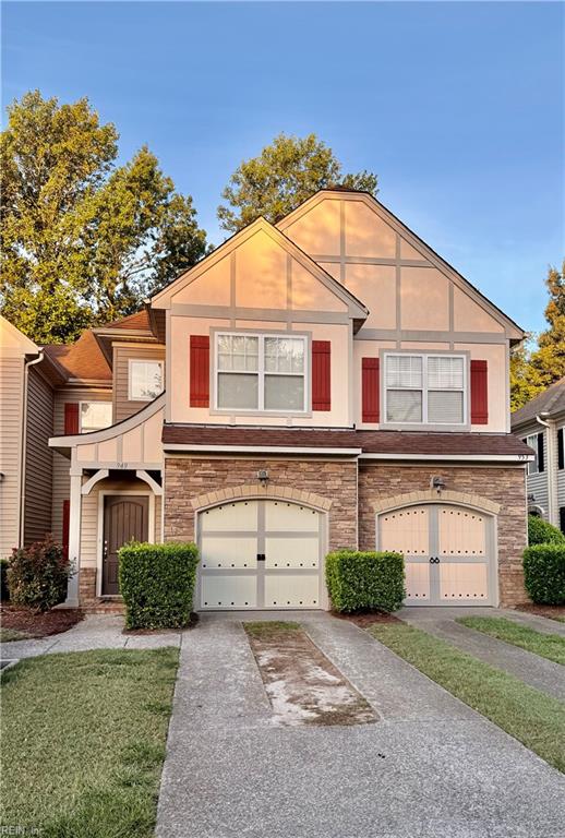 949 Turtle Pond Ln Property Photo 2