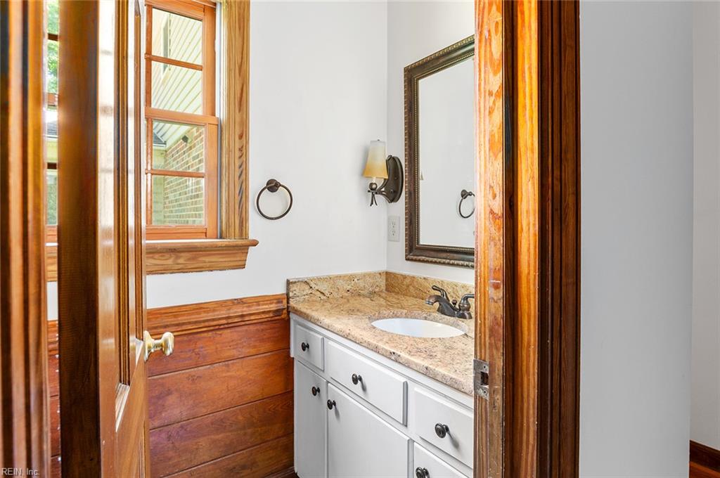175 Cabell Dr Property Photo 34