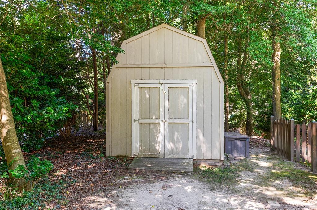 175 Cabell Dr Property Photo 43