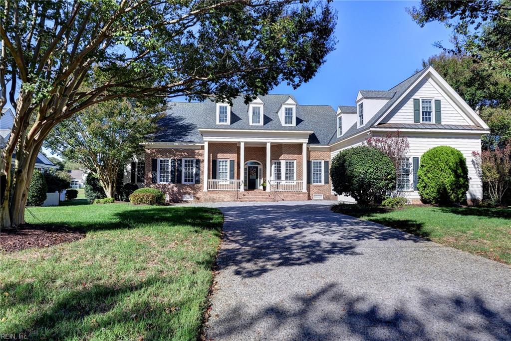 1625 Founders Hl N Property Photo 1