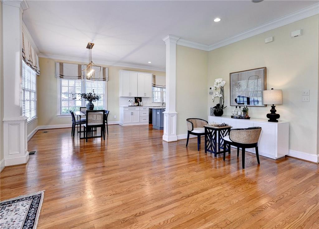 1625 Founders Hl N Property Photo 19