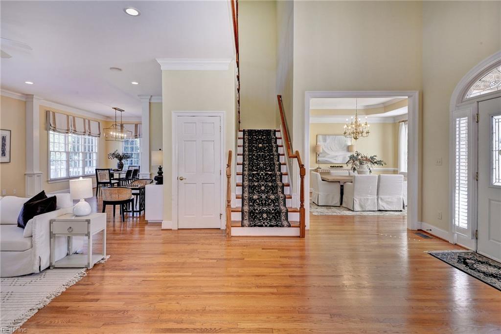 1625 Founders Hl N Property Photo 34
