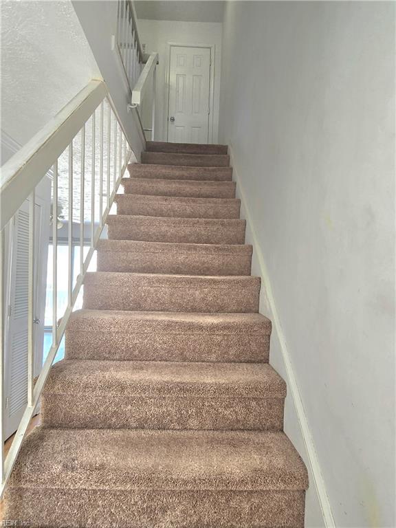 12 Cantamar Ct Property Photo 4