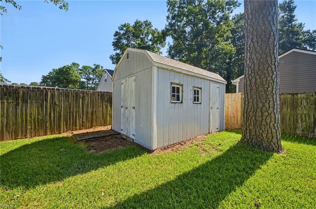 313 Sparrow Rd Property Photo 29