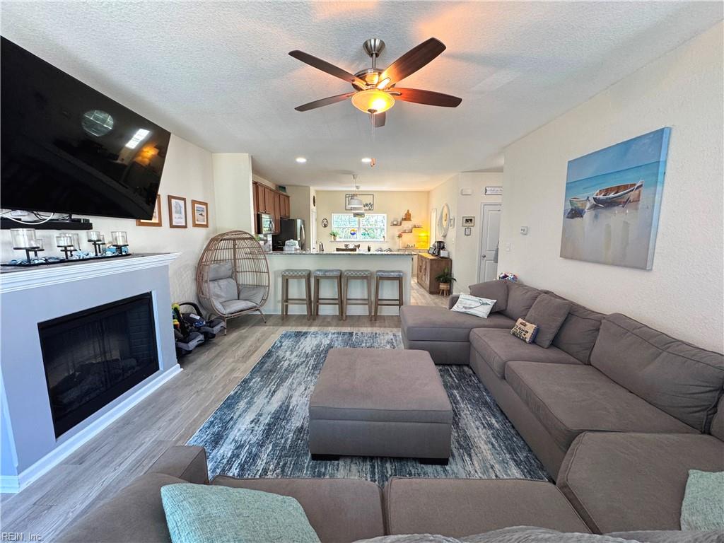 420 Heron Lndg Property Photo 4