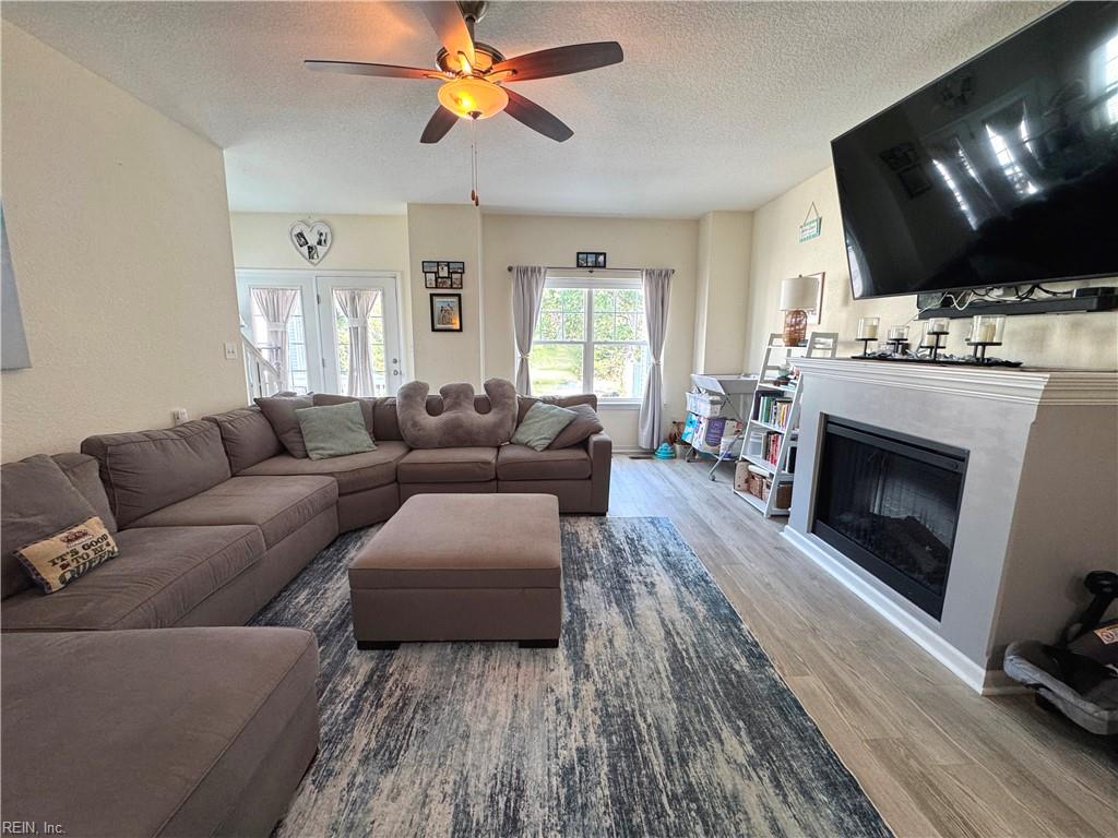 420 Heron Lndg Property Photo 6