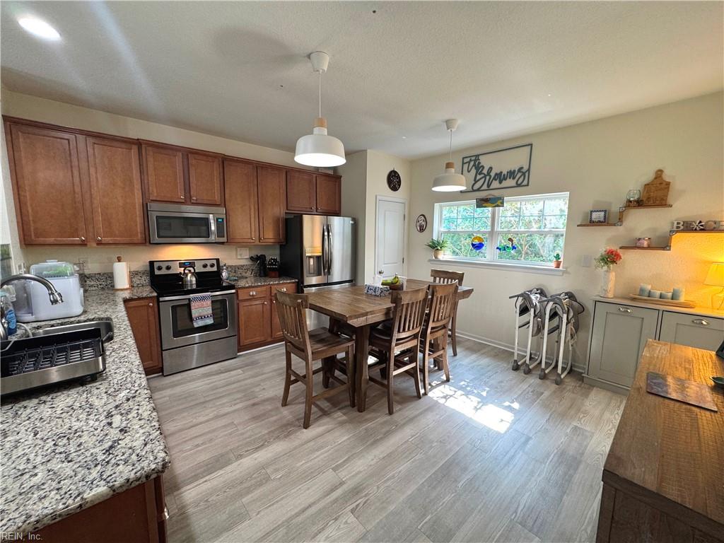 420 Heron Lndg Property Photo 12