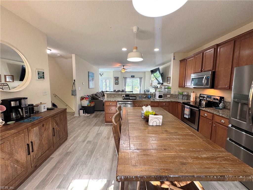 420 Heron Lndg Property Photo 14