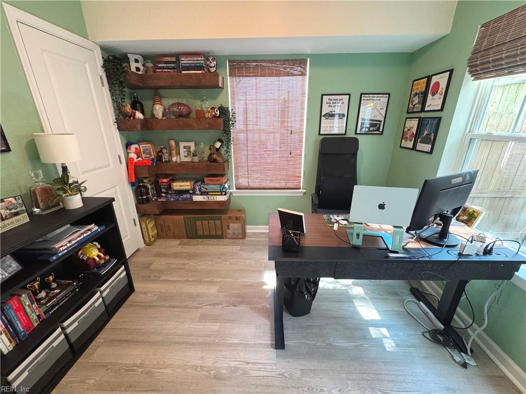 420 Heron Lndg Property Photo 36