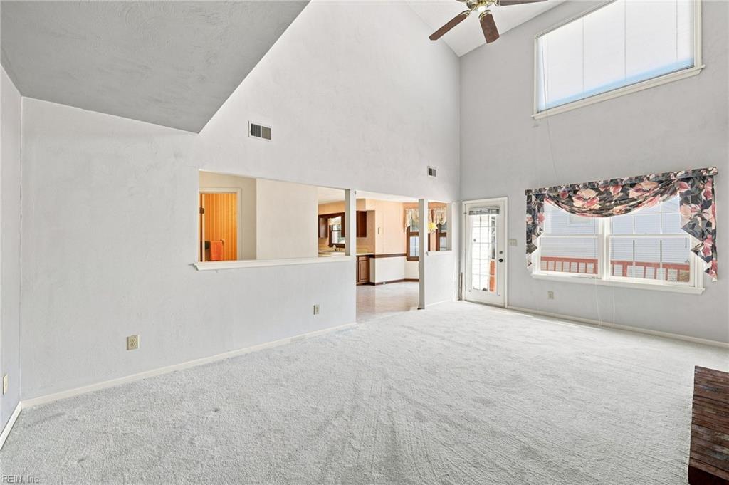 1800 Clearwater Ct Property Photo 10