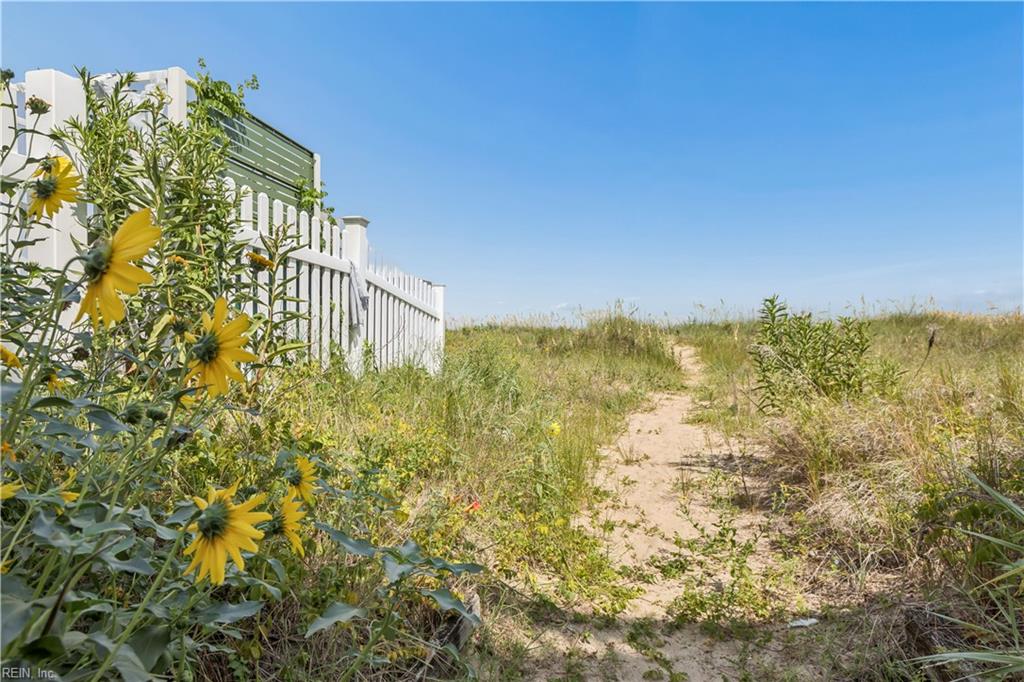 1224 W Ocean View Ave Property Photo 39