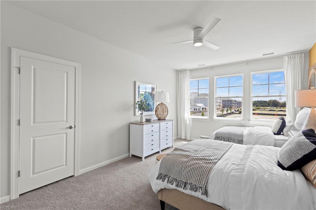 1252 Treviso Bay Property Photo 15
