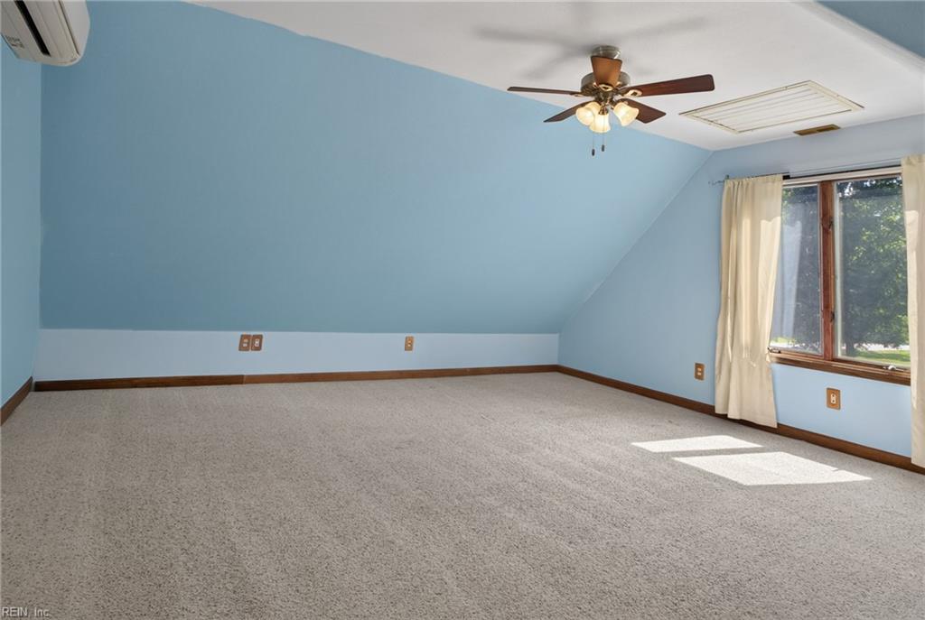 9327 Rivershore Dr Property Photo 29