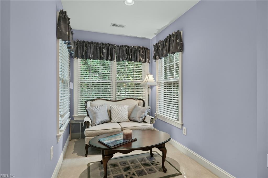 308 Dogleg Dr Property Photo 30